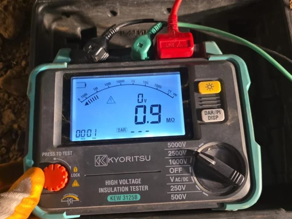 High-voltage insulation testing equipment